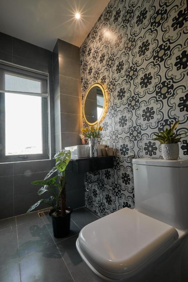 Lux Quy Nhon Homestay Exterior photo